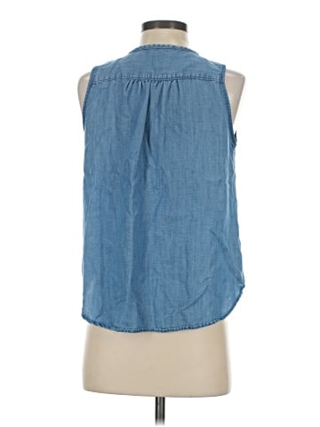 Ann Taylor LOFT Sleeveless Button-Down Shirt (view 2)