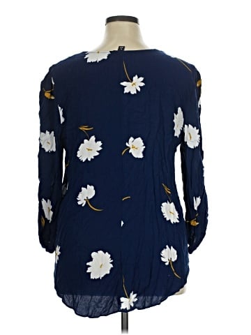 a.n.a. A New Approach 3/4 Sleeve Blouse (view 2)