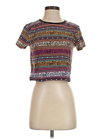 Forever 21 Short Sleeve T-Shirt (view 1)