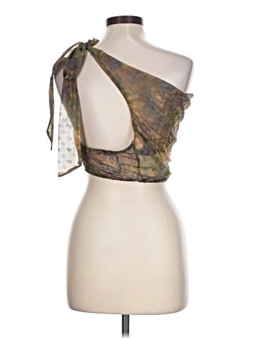 Akira Sleeveless Top (view 2)