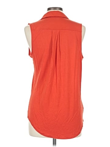 Ann Taylor LOFT Sleeveless Button-Down Shirt (view 2)