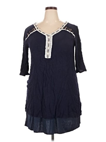 Love Delirious Los Angeles Casual Dress (view 1)