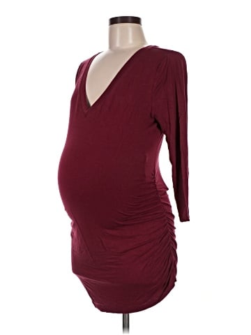 Liz Lange Maternity 3/4 Sleeve T-Shirt (view 1)
