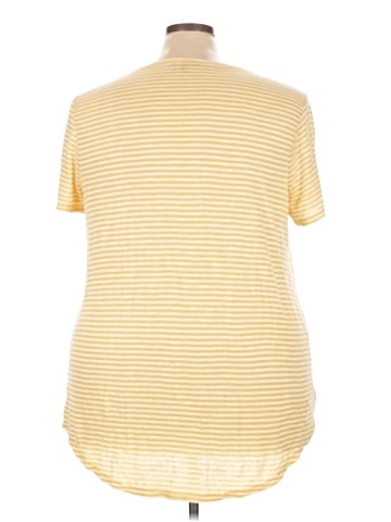 Lane Bryant Outlet Short Sleeve T-Shirt (view 2)