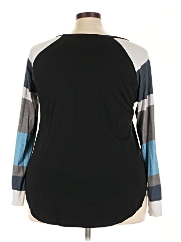 Unbranded 3/4 Sleeve T-Shirt (view 2)
