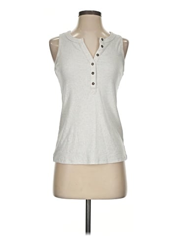 Maurices Sleeveless T-Shirt (view 1)