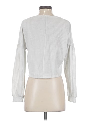 Charlotte Russe Pullover Sweater (view 2)