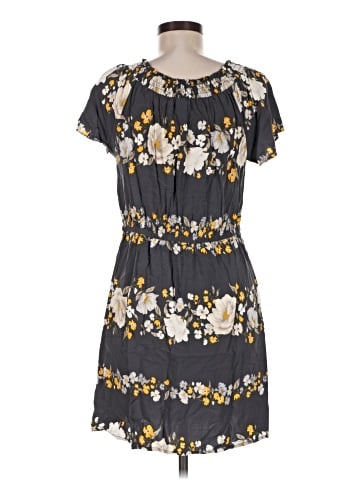 Old Navy Casual Dress (view 2)