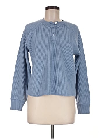 Old Navy Pullover Sweater (view 1)