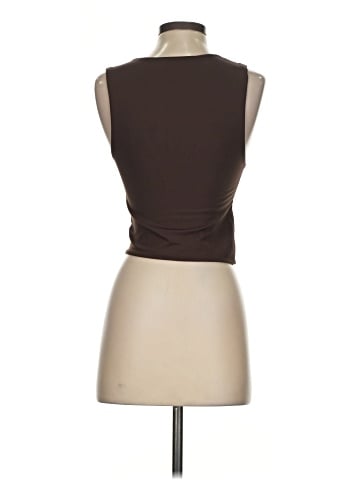 Babaton Sleeveless T-Shirt (view 2)