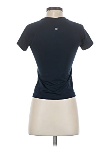 Lululemon Athletica Short Sleeve T-Shirt (view 2)