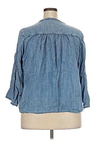 Splendid 3/4 Sleeve Button-Down Shirt (view 2)