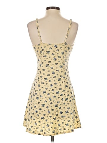 Victoria's Secret Casual Dress (view 2)