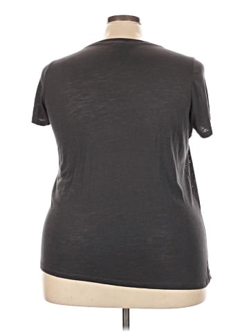 Torrid Short Sleeve T-Shirt (view 2)