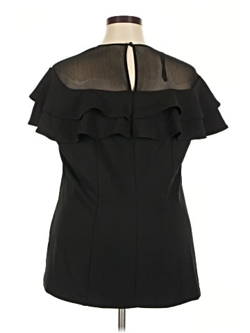 City Chic Short Sleeve Top (view 2)
