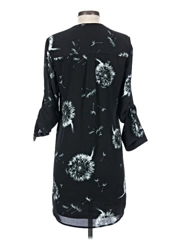 Express Outlet Casual Dress (view 2)