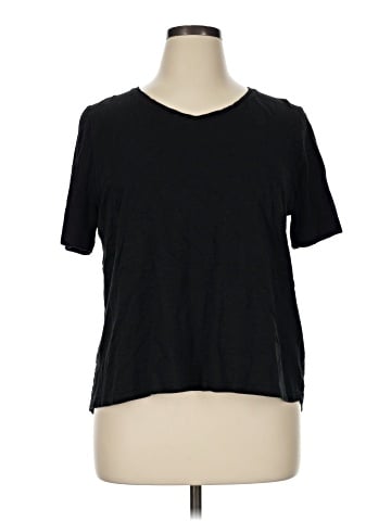 Chico's Short Sleeve T-Shirt (view 1)
