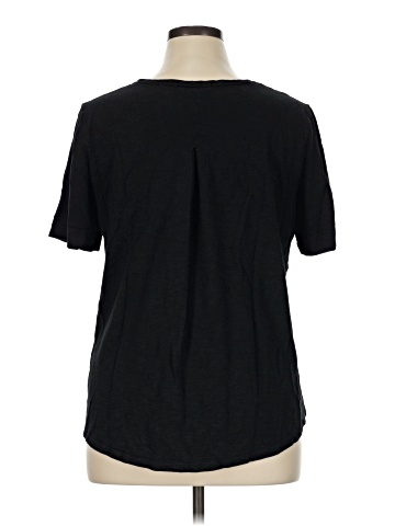 Chico's Short Sleeve T-Shirt (view 2)