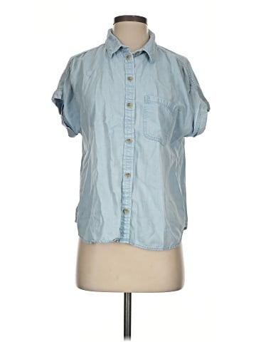 American Eagle Outfitters Short Sleeve Button-Down Shirt (view 1)