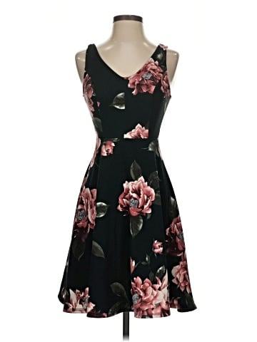Soprano Casual Dress (view 1)
