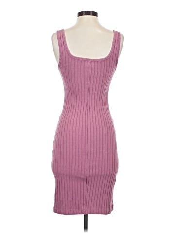 Old Navy Casual Dress (view 2)