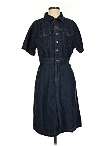 Levi's Casual Dress (view 1)