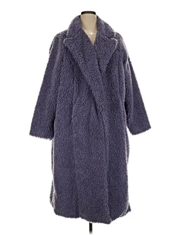 Torrid Coat (view 1)