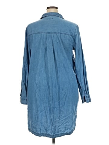 Old Navy Casual Dress (view 2)