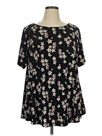 Lane Bryant Short Sleeve T-Shirt (view 1)