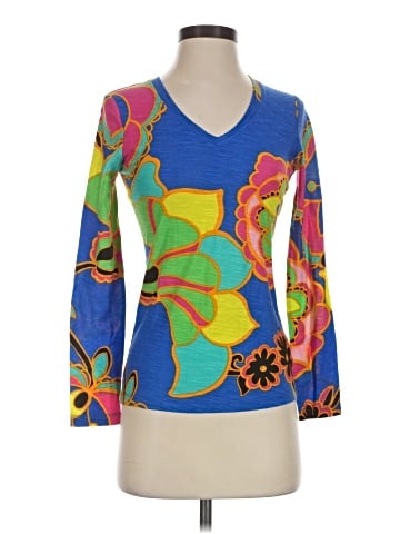 Lilly Pulitzer 3/4 Sleeve T-Shirt (view 1)