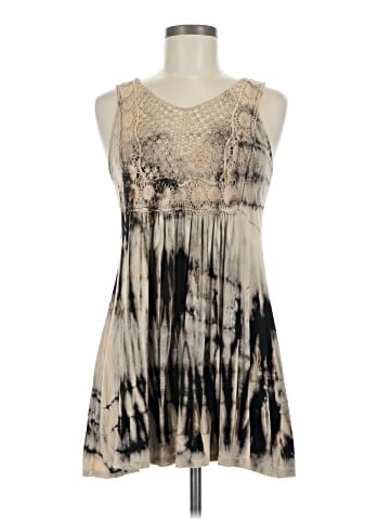 T Party Sleeveless Top (view 1)