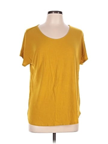 Adrienne Vittadini Short Sleeve T-Shirt (view 1)