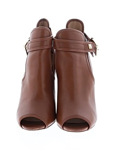 MICHAEL Michael Kors Ankle Boots (view 2)
