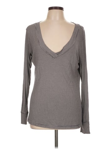 Gap Outlet Long Sleeve T-Shirt (view 1)