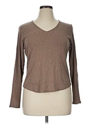 Old Navy 3/4 Sleeve T-Shirt (view 1)