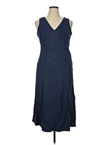Levi's Casual Dress (view 1)