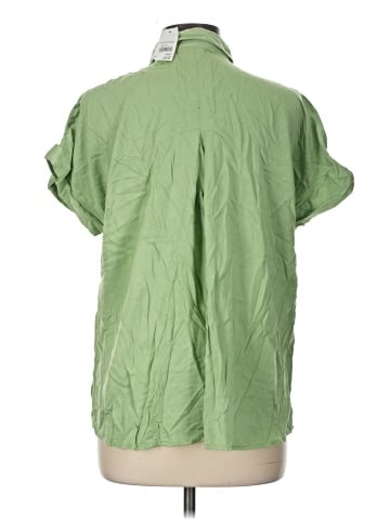 Cato Short Sleeve Button-Down Shirt (view 2)