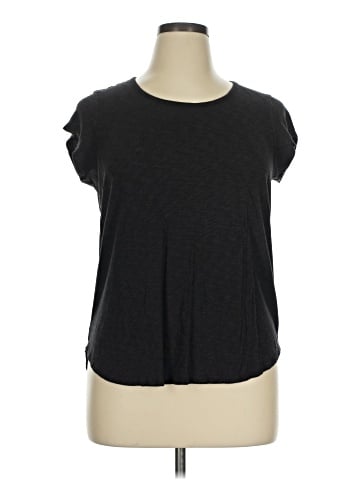 Max Studio Sleeveless T-Shirt (view 1)