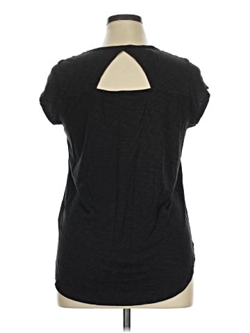 Max Studio Sleeveless T-Shirt (view 2)