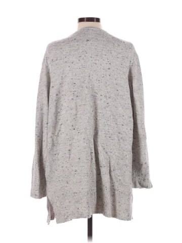Madewell Donegal Kent Cardigan Sweater in Coziest Yarn (view 2)