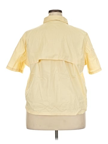 Columbia Short Sleeve Button-Down Shirt (view 2)