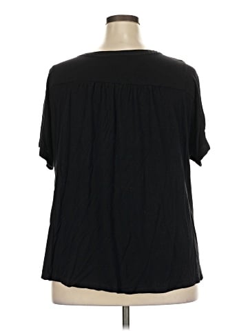 Old Navy Short Sleeve Blouse (view 2)