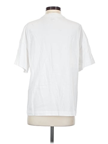 Gap Short Sleeve T-Shirt (view 2)