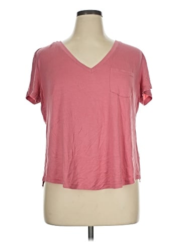 City Chic Short Sleeve T-Shirt (view 1)