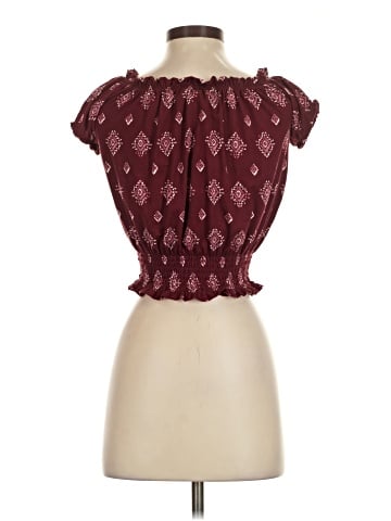 Hot Kiss Sleeveless Blouse (view 2)
