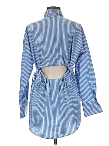 Ann Taylor LOFT Long Sleeve Button-Down Shirt (view 2)