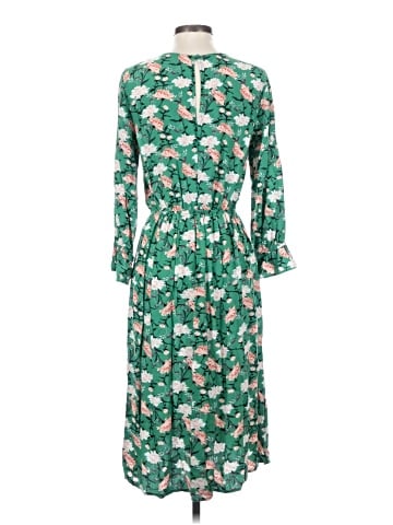 Old Navy Casual Dress (view 2)