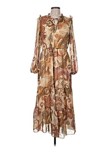 Julia Jordan Casual Dress (view 1)