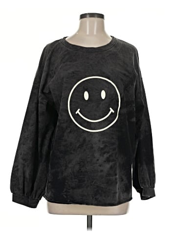 Hayden Long Sleeve T-Shirt (view 1)