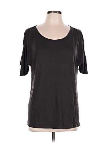 Gap Short Sleeve T-Shirt (view 1)